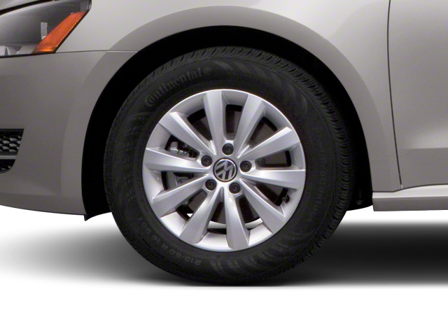 2012 Volkswagen Passat 4dr Sdn 3.6L V6 DSG SE w/Sunroof