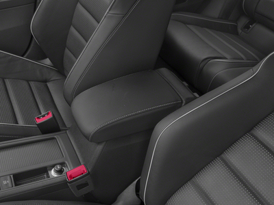 2018 Volkswagen Golf R 2.0T Manual w/DCC/Nav