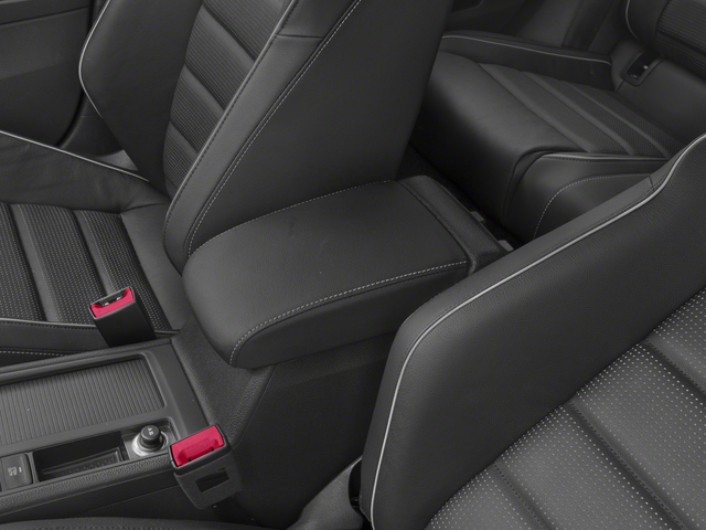 2018 Volkswagen Golf R 2.0T Manual w/DCC/Nav