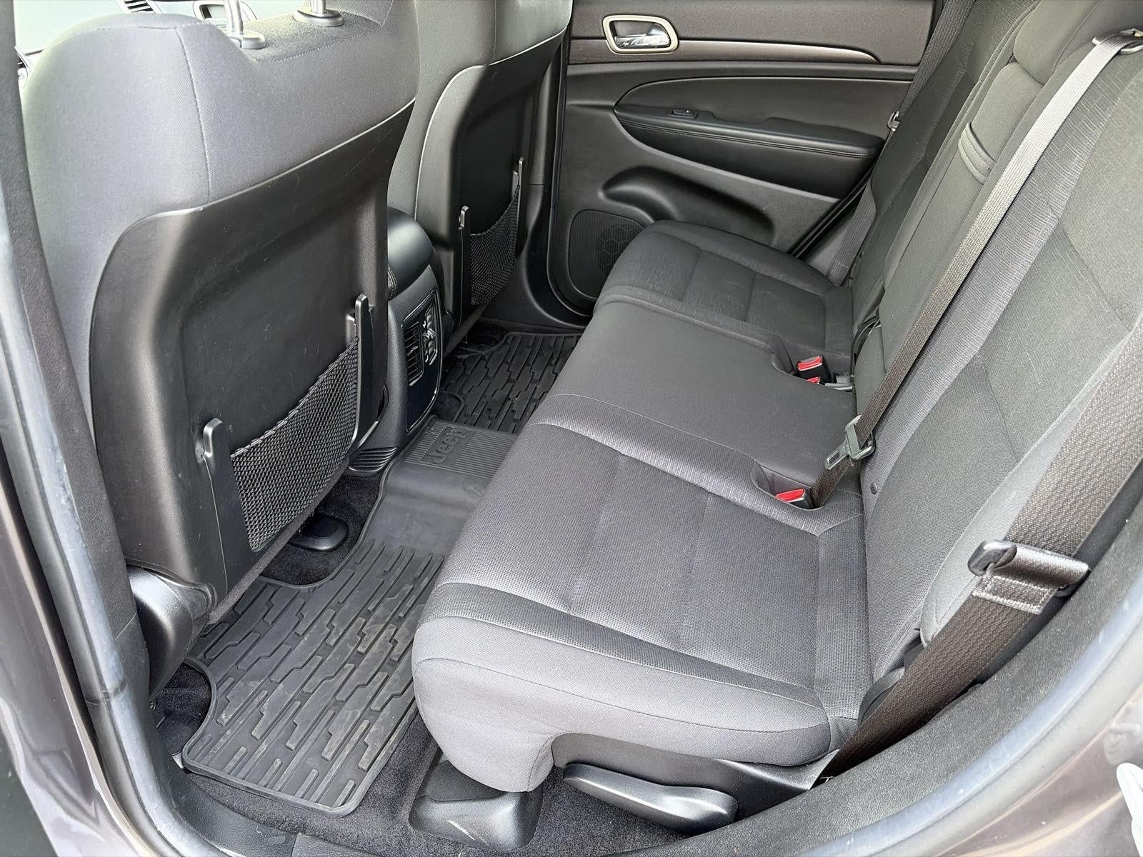 2014 Jeep Grand Cherokee 4WD 4dr Laredo