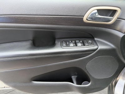 2014 Jeep Grand Cherokee 4WD 4dr Laredo