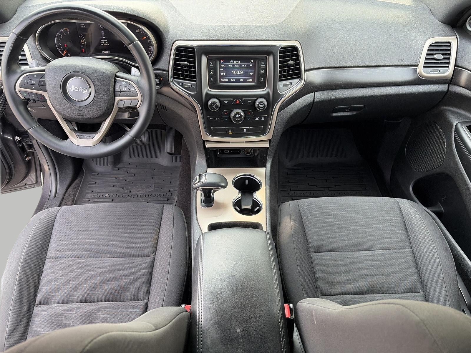2014 Jeep Grand Cherokee 4WD 4dr Laredo