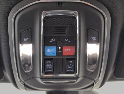 2025 Jeep Grand Cherokee Laredo X 4x4