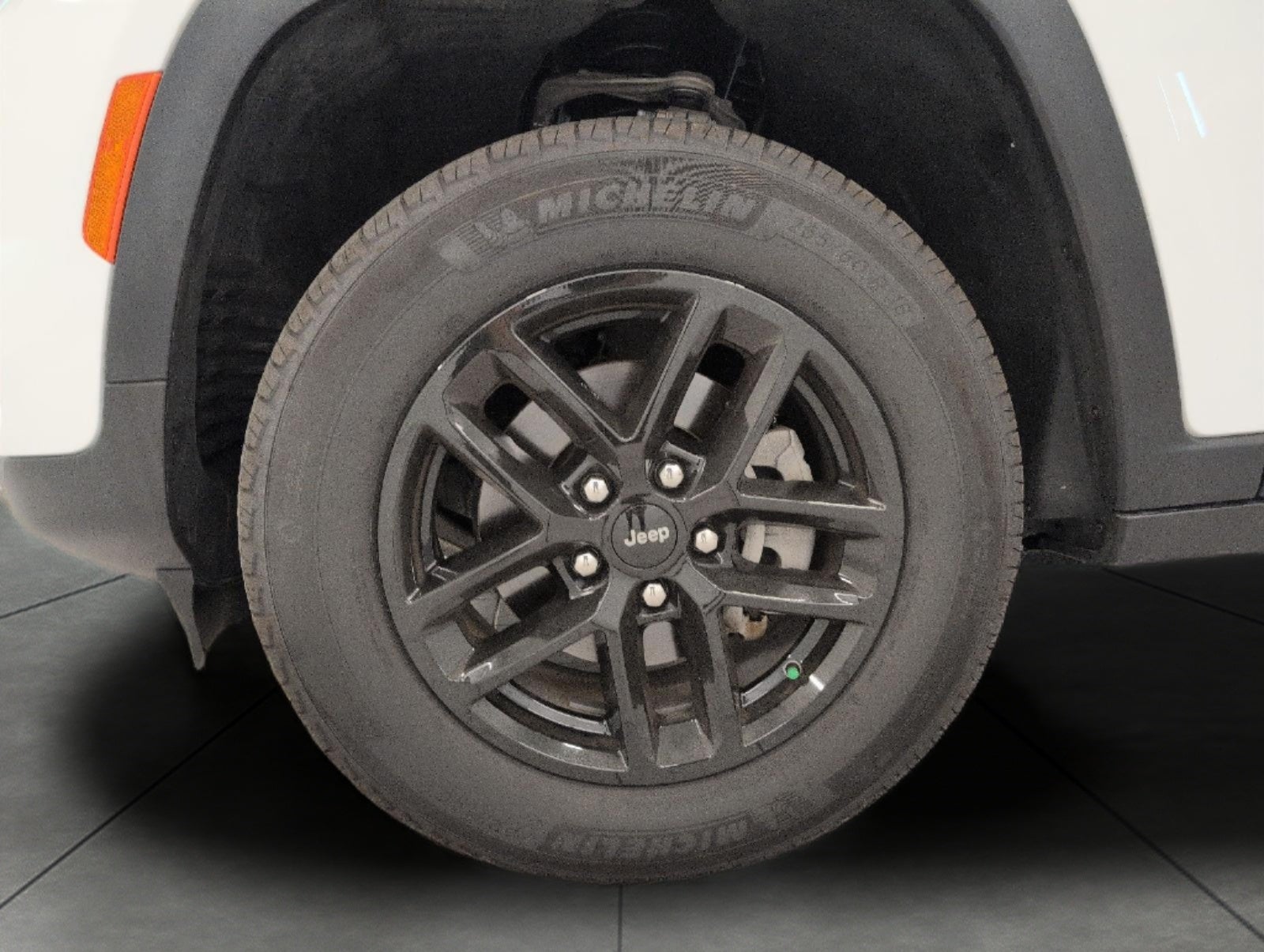 2025 Jeep Grand Cherokee Laredo X 4x4