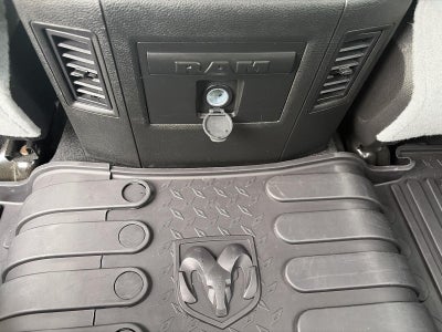 2019 RAM 1500 Classic Warlock 4x4 Crew Cab 5'7 Box