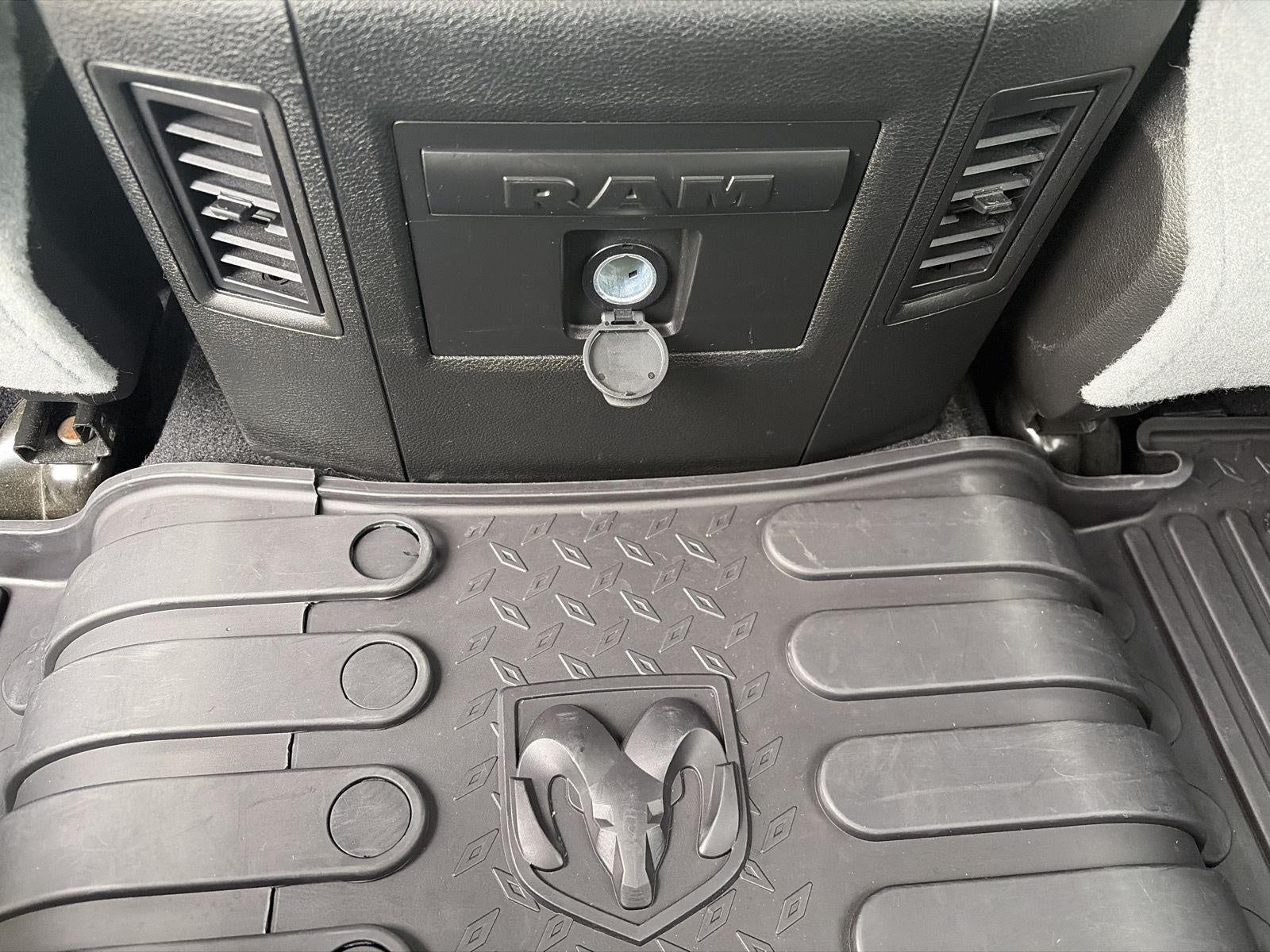 2019 RAM 1500 Classic Warlock 4x4 Crew Cab 5'7 Box