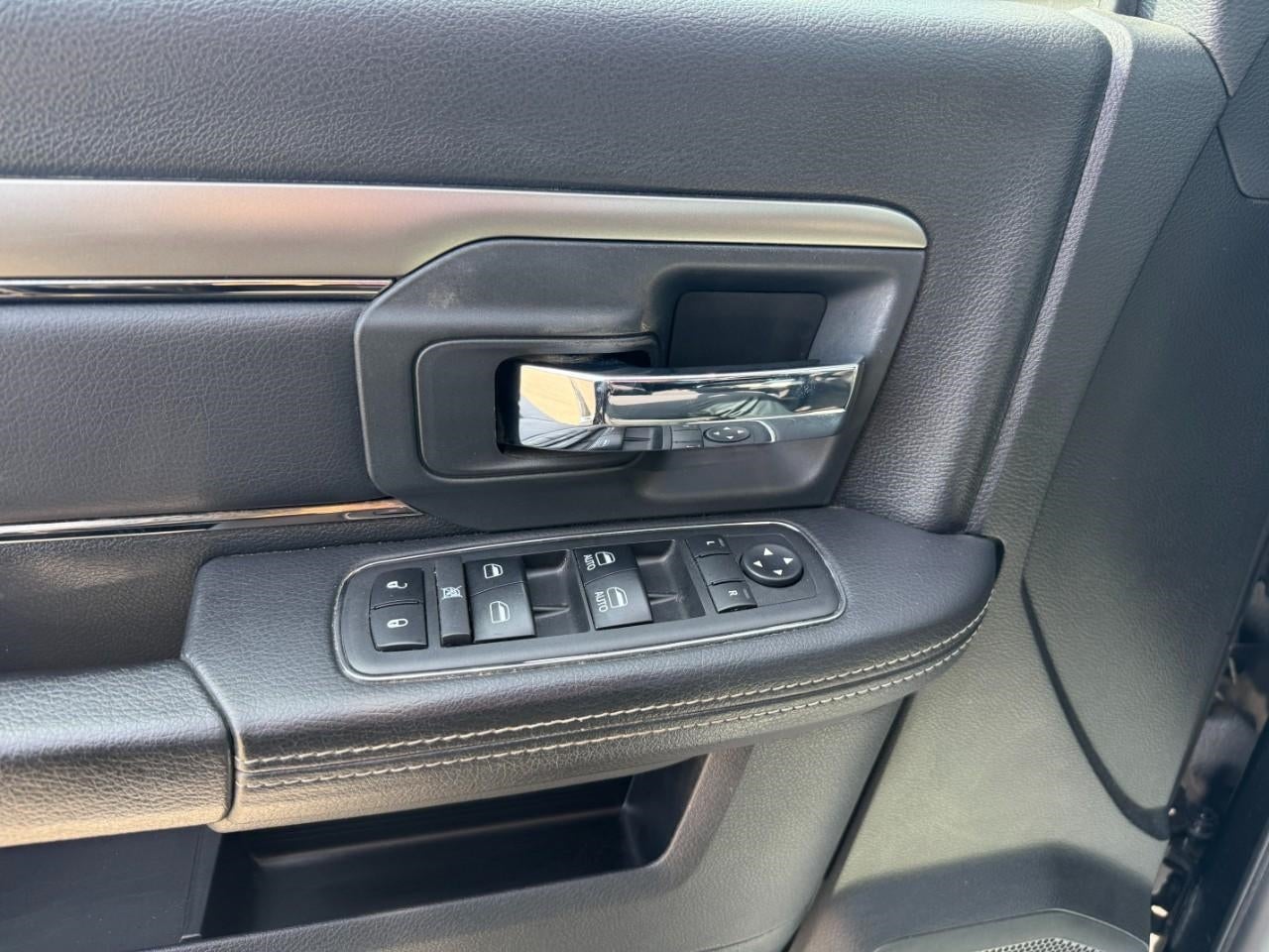 2018 RAM 1500 Sport 4x4 Crew Cab 5'7 Box