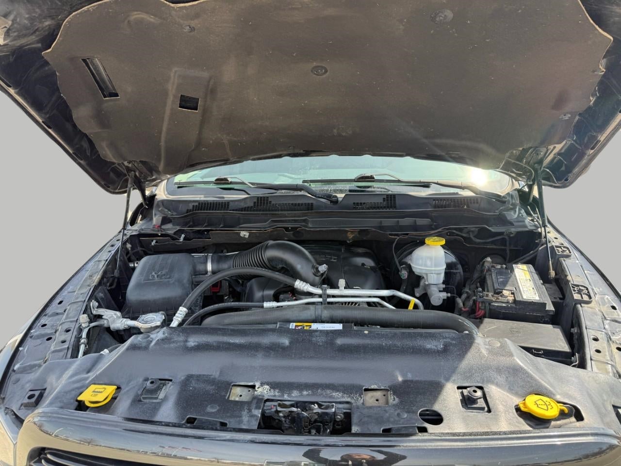 2018 RAM 1500 Sport 4x4 Crew Cab 5'7 Box