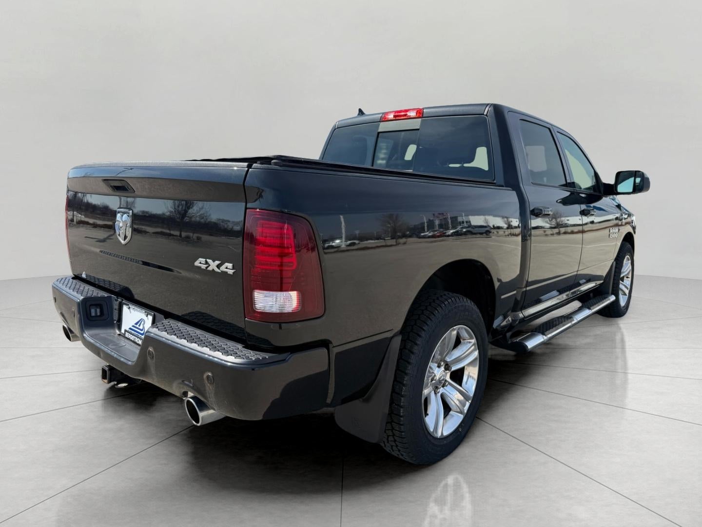 2018 RAM 1500 Sport 4x4 Crew Cab 5'7 Box