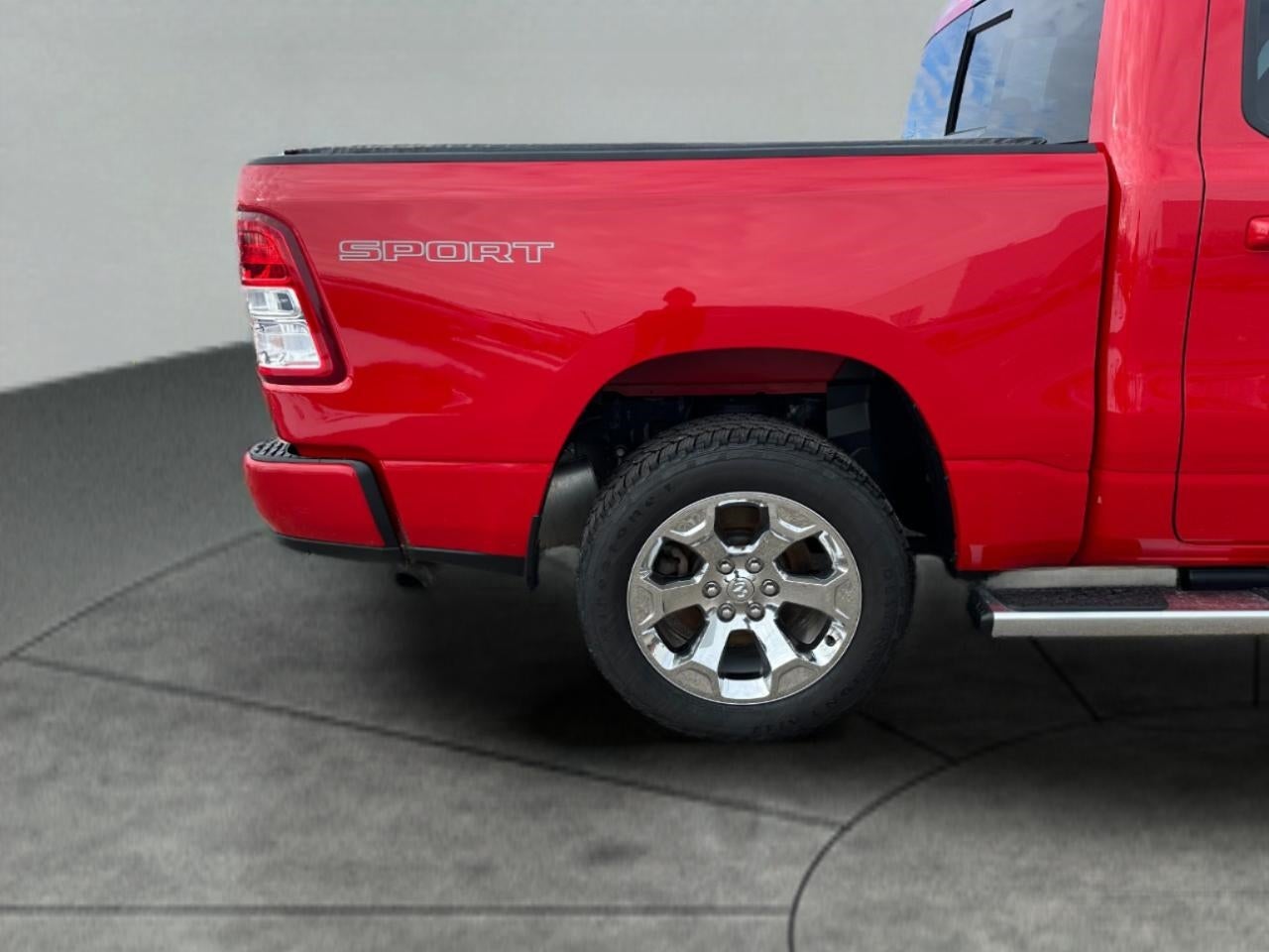 2022 RAM 1500 Lone Star 4x4 Crew Cab 5'7 Box