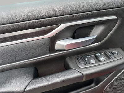 2022 RAM 1500 Lone Star 4x4 Crew Cab 5'7 Box