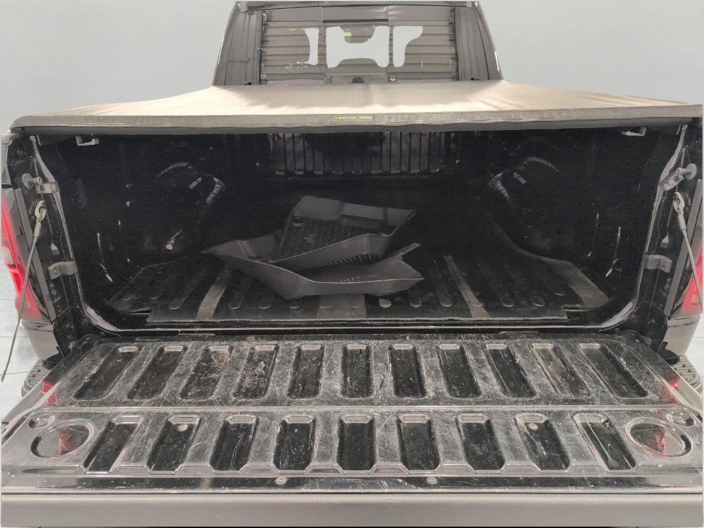 2025 RAM 1500 Big Horn 4x4 Quad Cab 6'4 Box