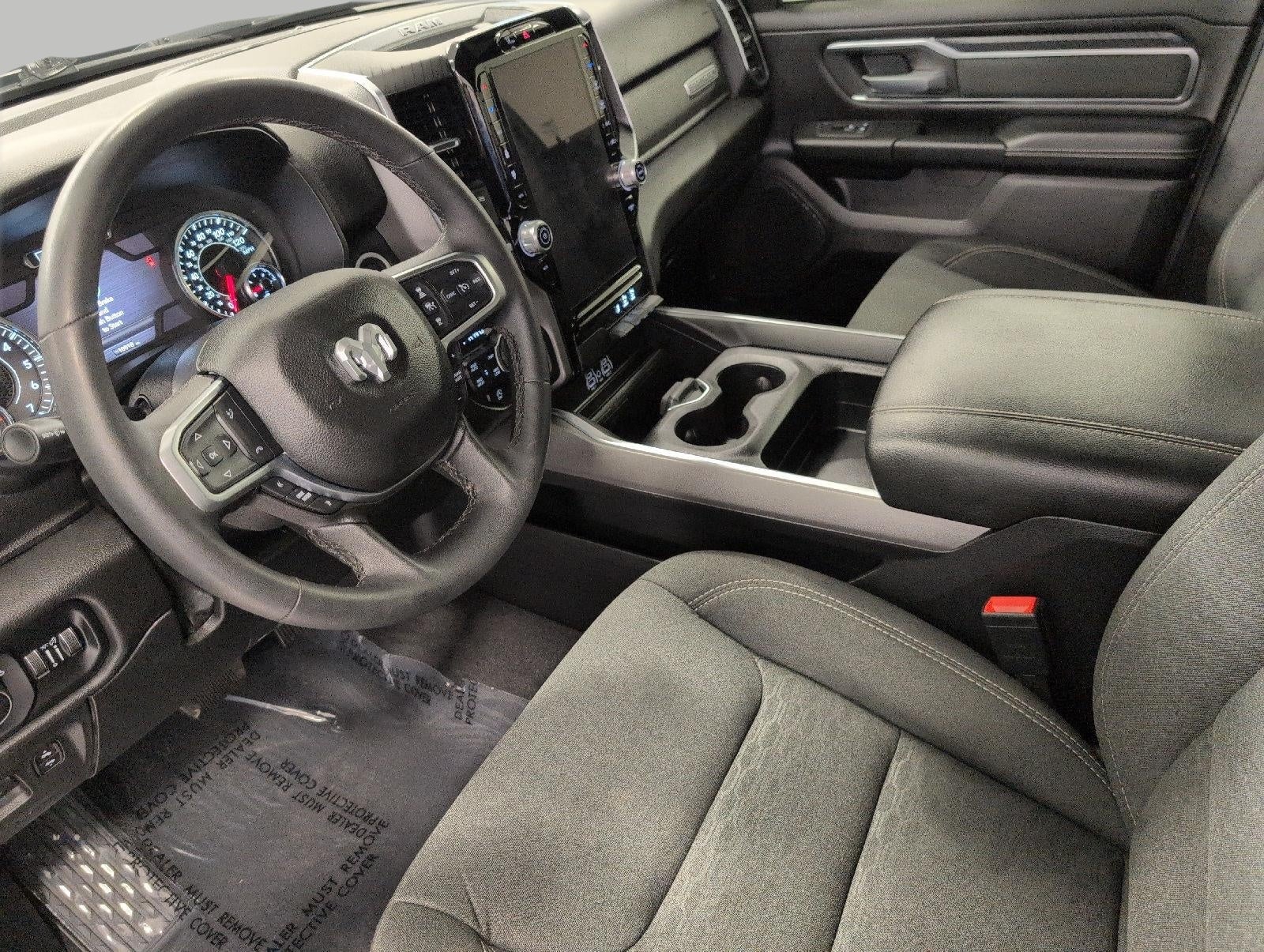2025 RAM 1500 Big Horn 4x4 Quad Cab 6'4 Box