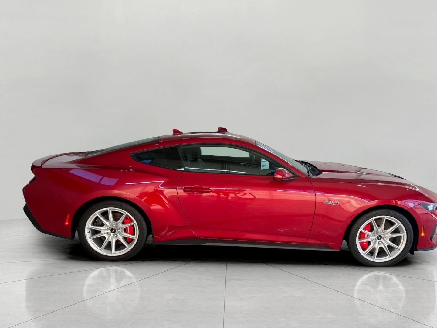 2024 Ford Mustang GT Premium Fastback