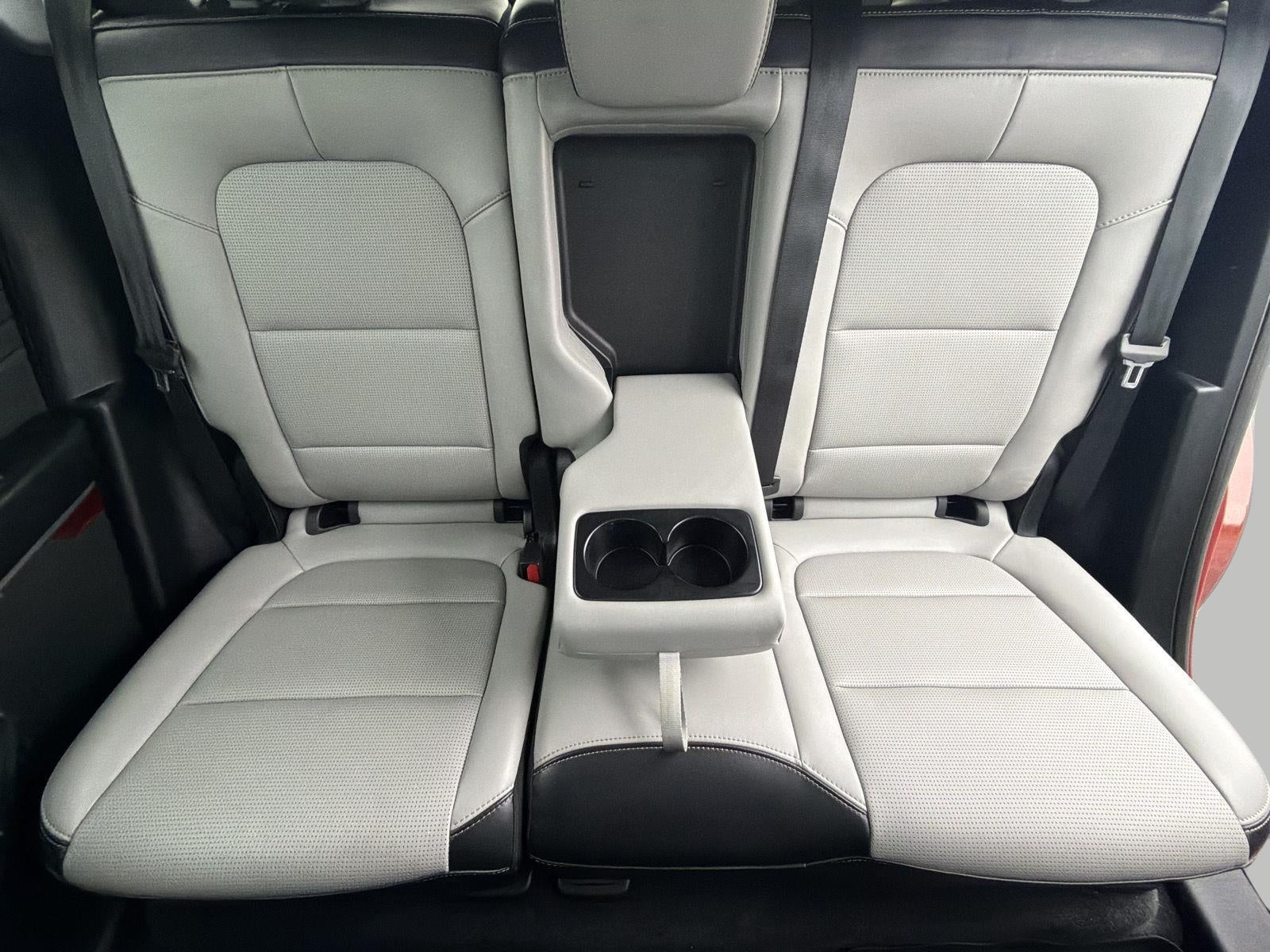 2023 Ford Escape Platinum AWD