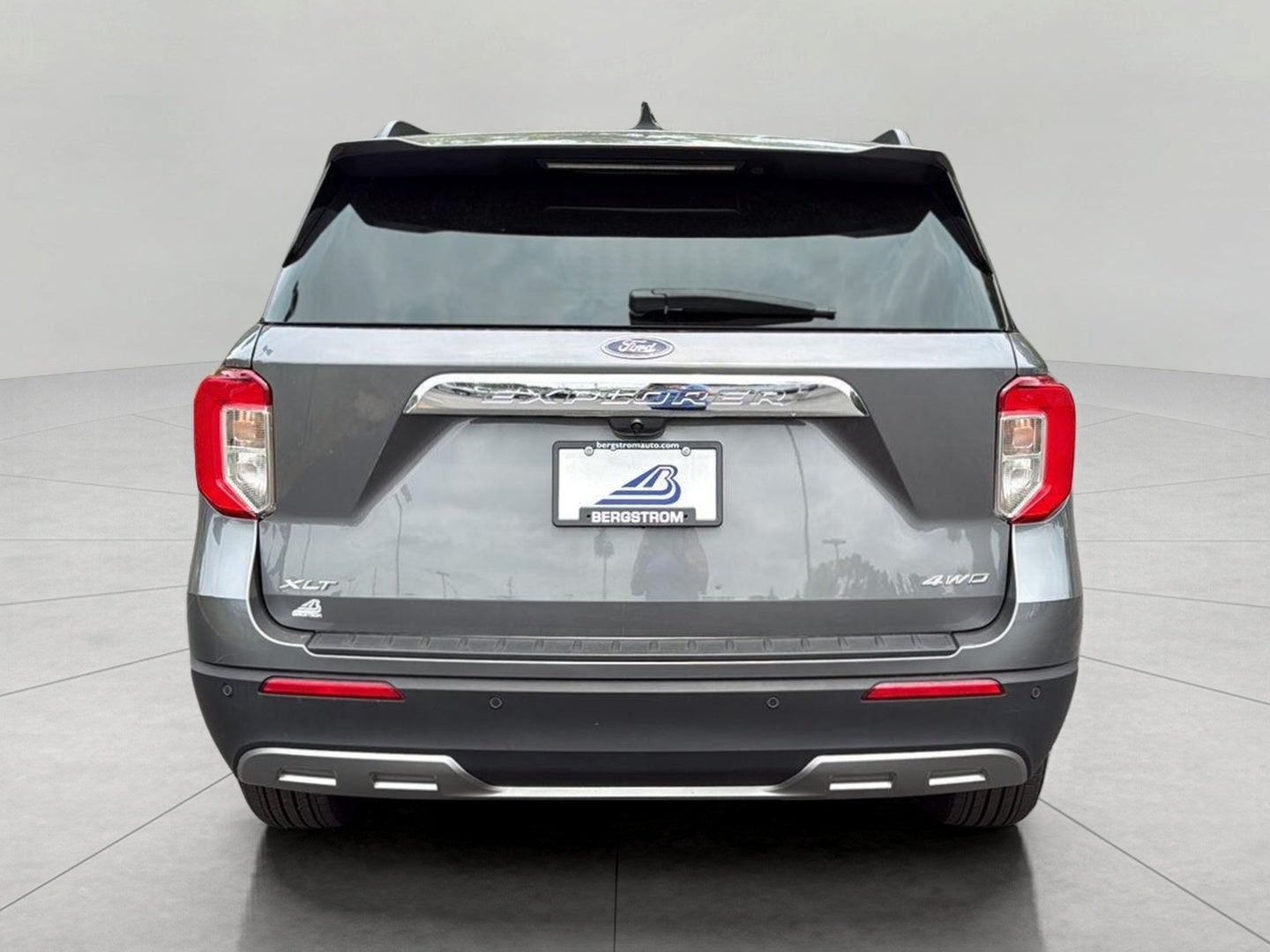 2024 Ford Explorer XLT 4WD