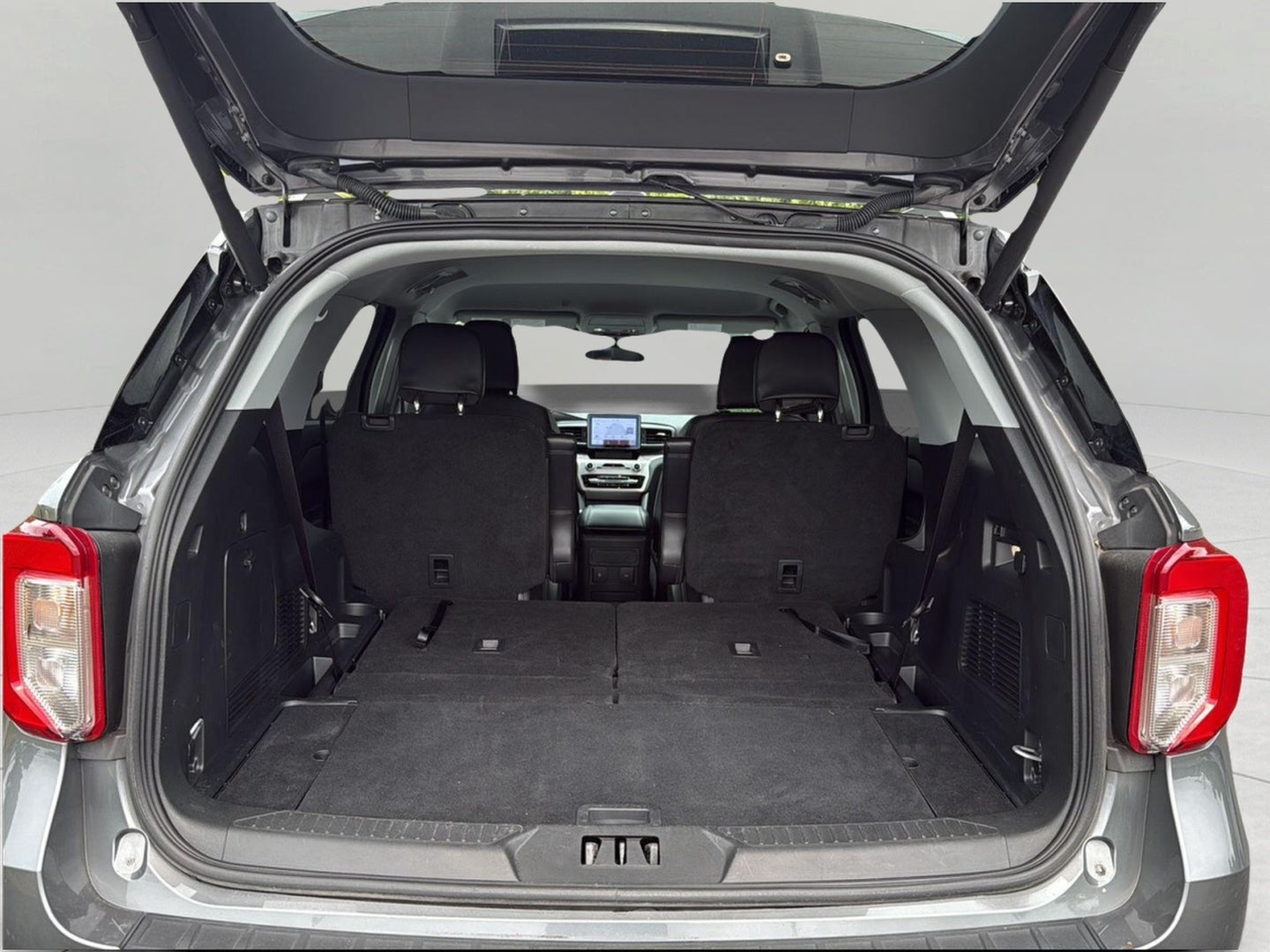 2024 Ford Explorer XLT 4WD