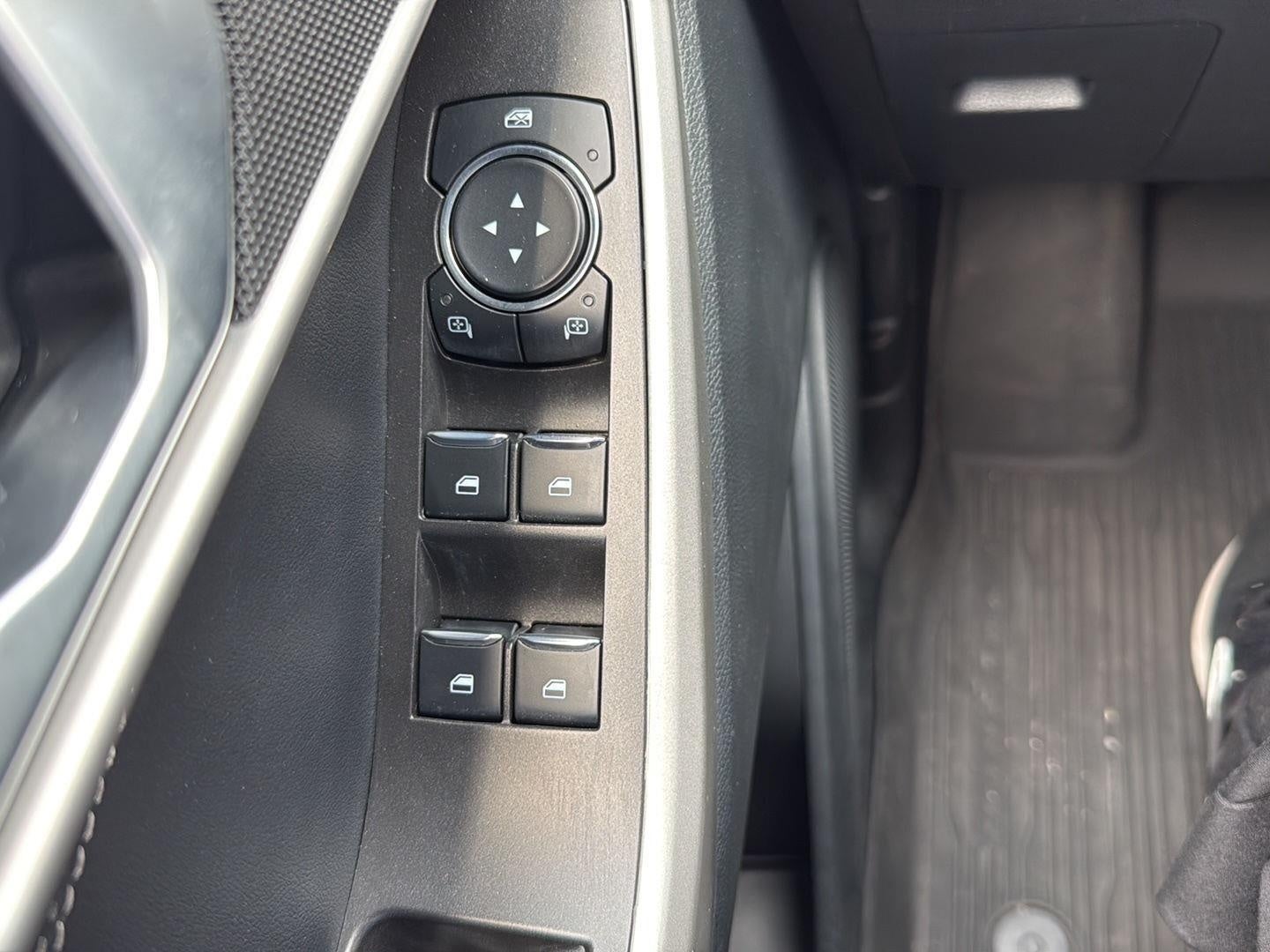 2024 Ford Explorer XLT 4WD