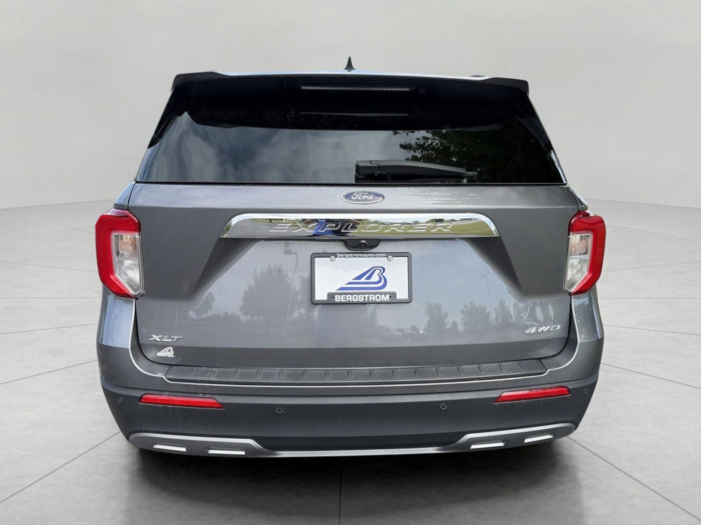 2024 Ford Explorer XLT 4WD
