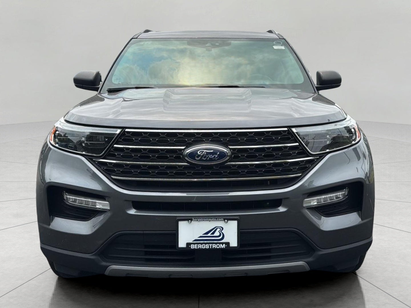 2024 Ford Explorer XLT 4WD