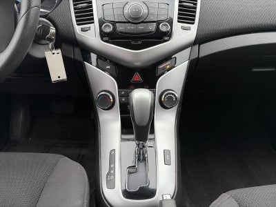 2016 Chevrolet Cruze Limited 4dr Sdn Auto LT w/1LT