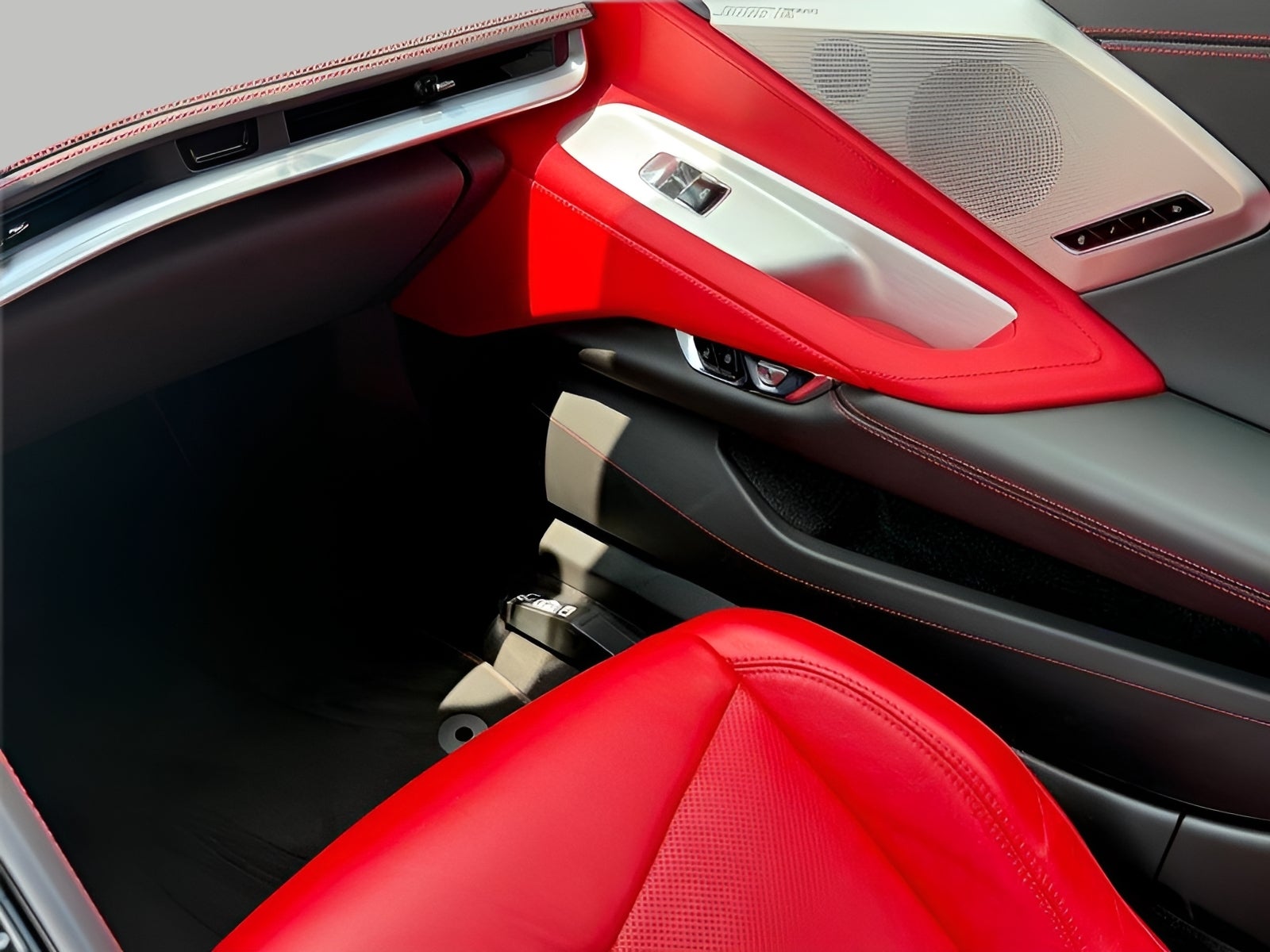 2022 Chevrolet Corvette 2dr Stingray Cpe w/2LT