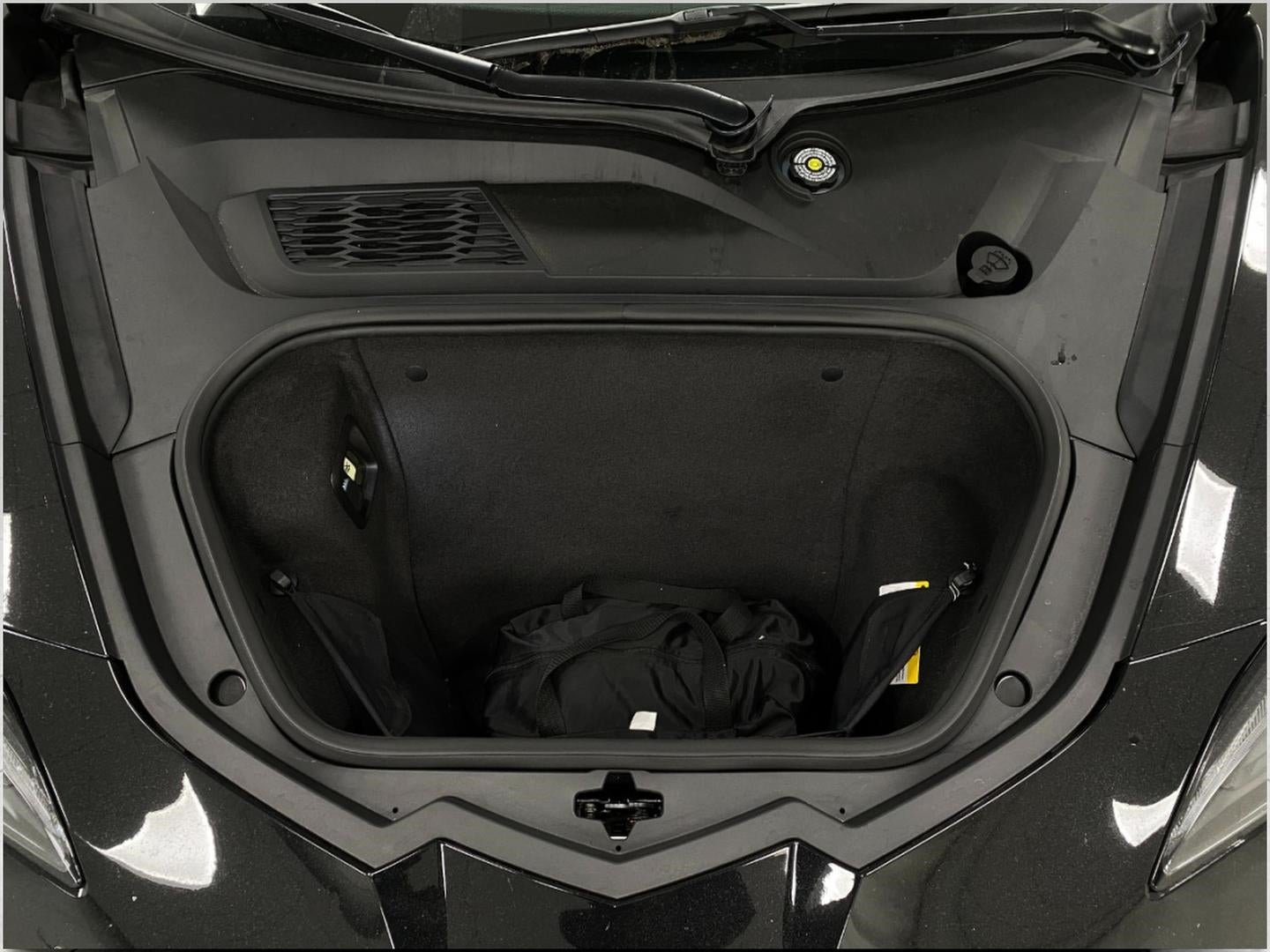 2023 Chevrolet Corvette 2dr Stingray Cpe w/3LT