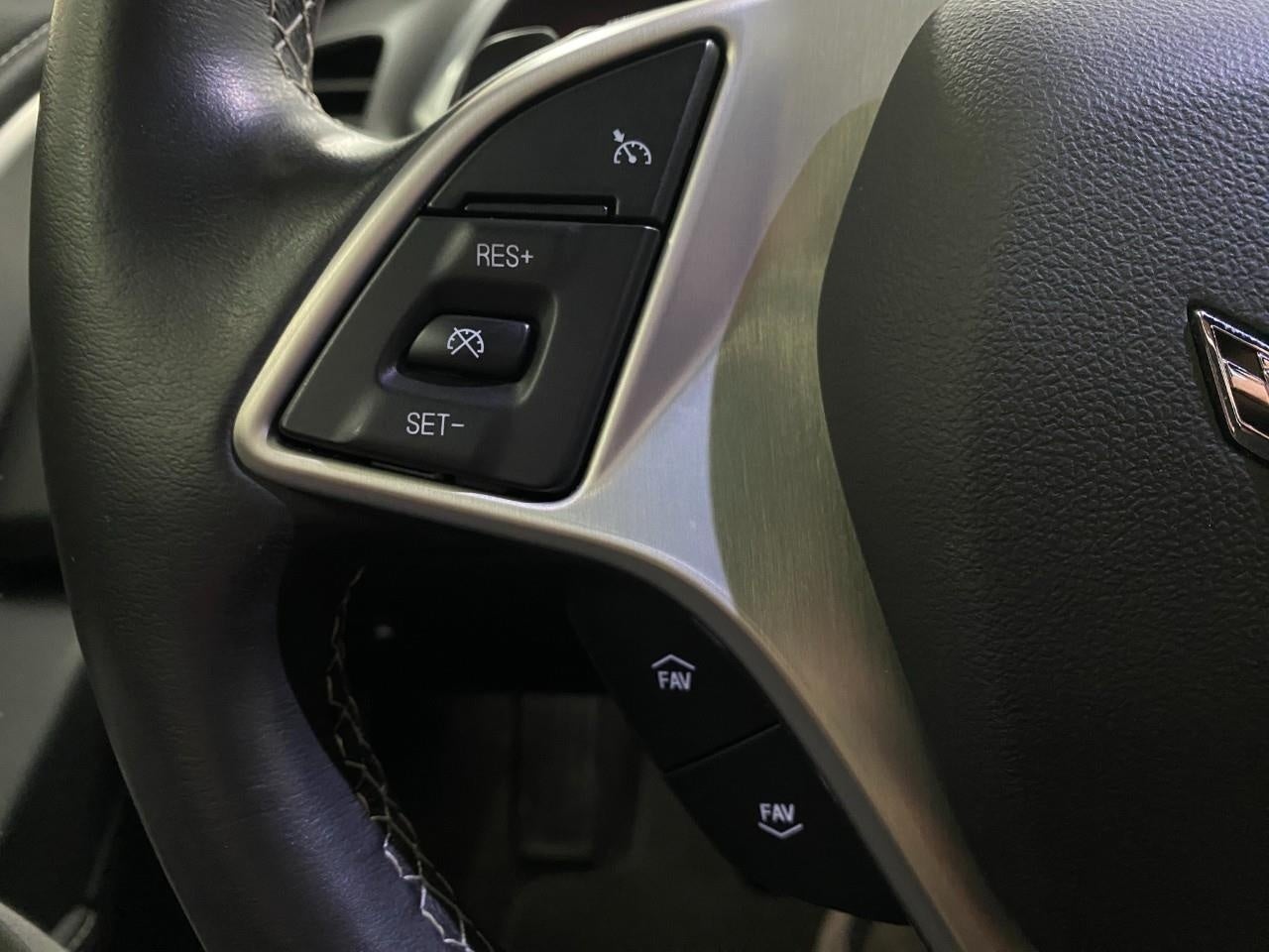 2016 Chevrolet Corvette 2dr Z06 Cpe w/3LZ