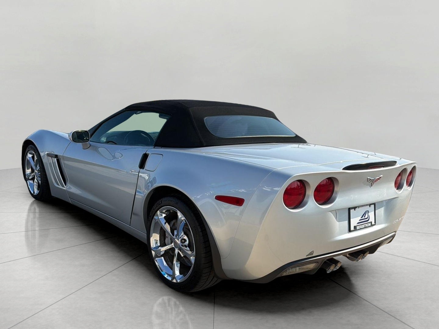 2013 Chevrolet Corvette 2dr Conv Grand Sport w/4LT