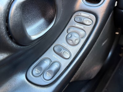 2004 Chevrolet Corvette 2dr Cpe