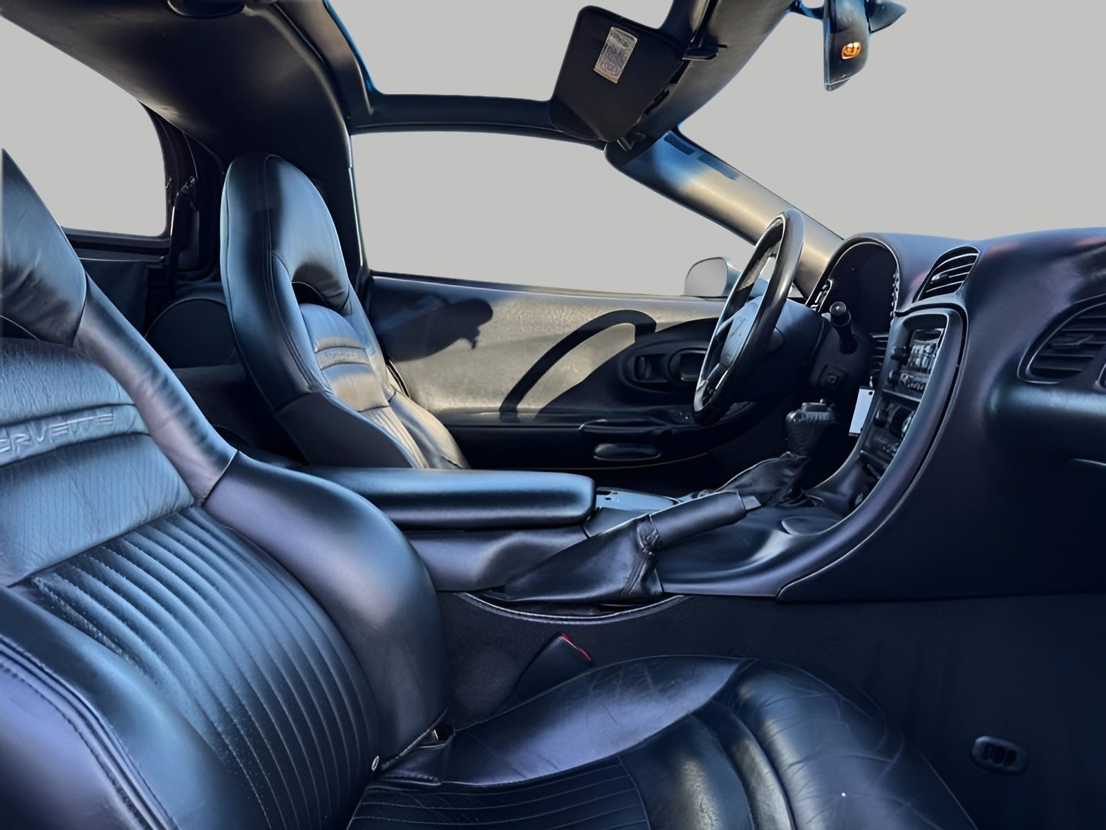 2004 Chevrolet Corvette 2dr Cpe