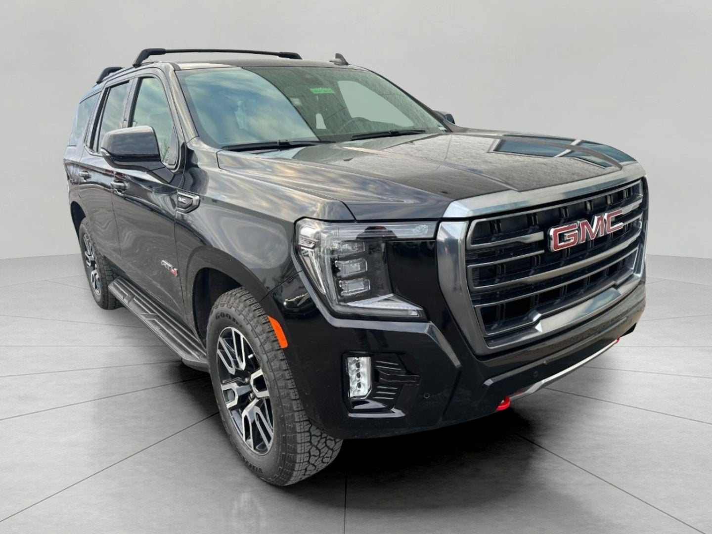 2021 GMC Yukon 4WD AT4's photo
