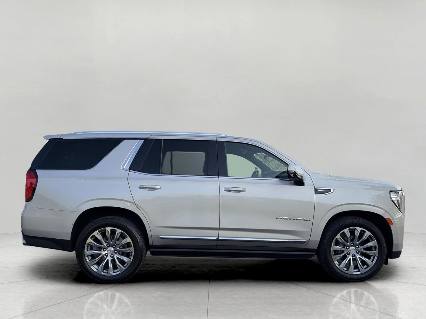 2021 GMC Yukon 4WD 4dr Denali