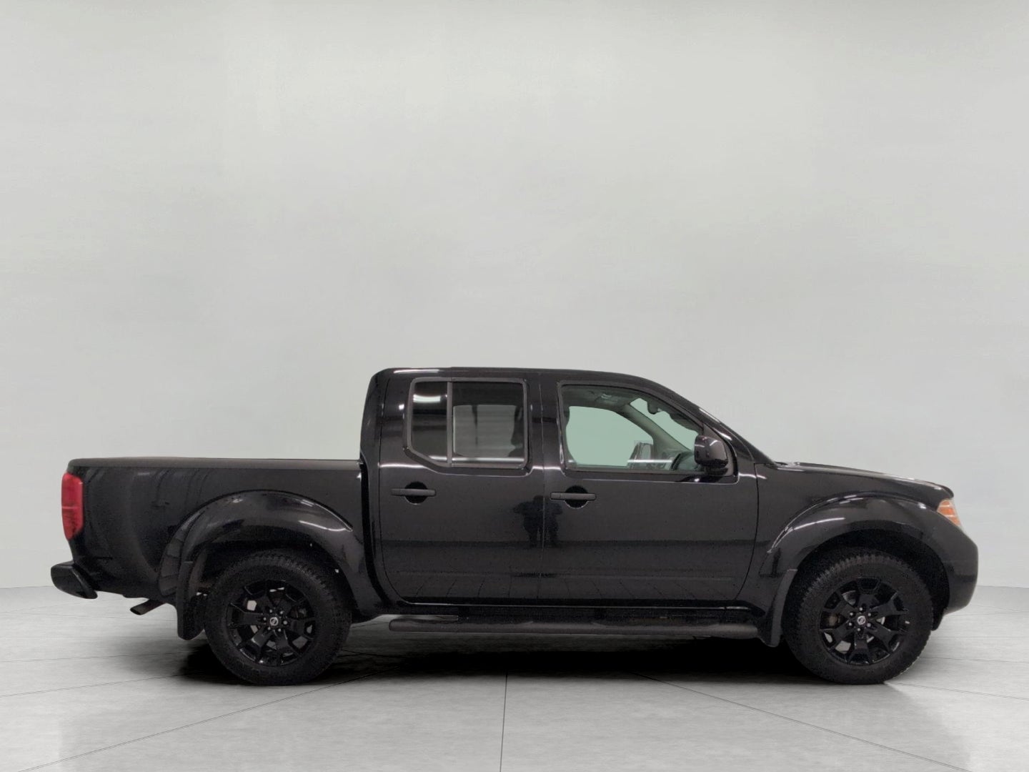 2021 Nissan Frontier Crew Cab 4x4 SV Auto