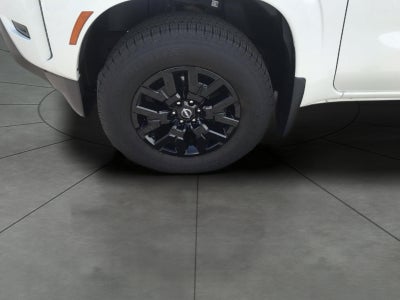 2022 Nissan Frontier Crew Cab 4x4 SV Auto
