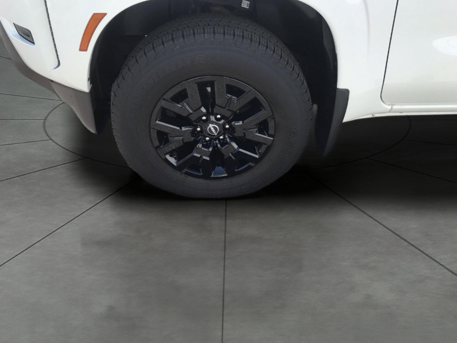 2022 Nissan Frontier Crew Cab 4x4 SV Auto