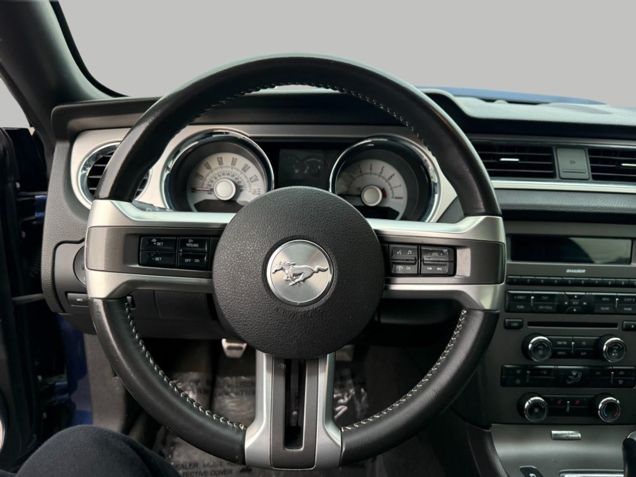 2010 Ford Mustang 2dr Cpe GT Premium