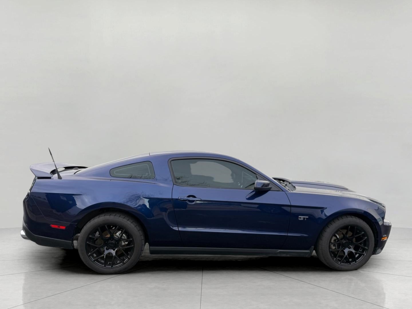 2010 Ford Mustang 2dr Cpe GT Premium