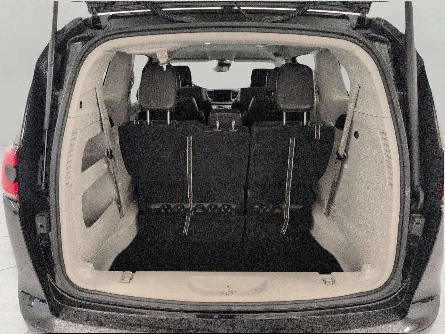 2024 Chrysler Pacifica Touring L FWD