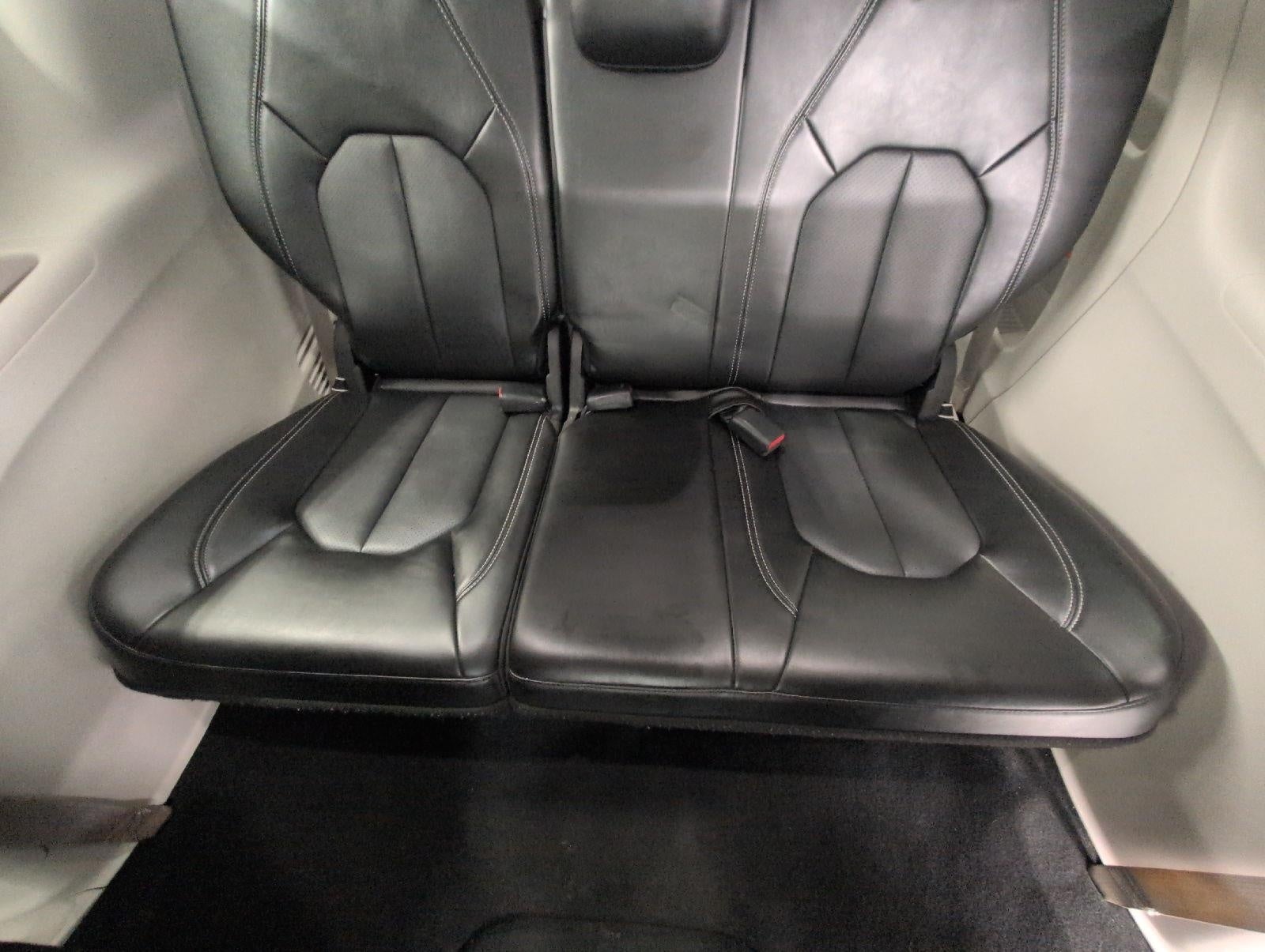 2024 Chrysler Pacifica Touring L FWD