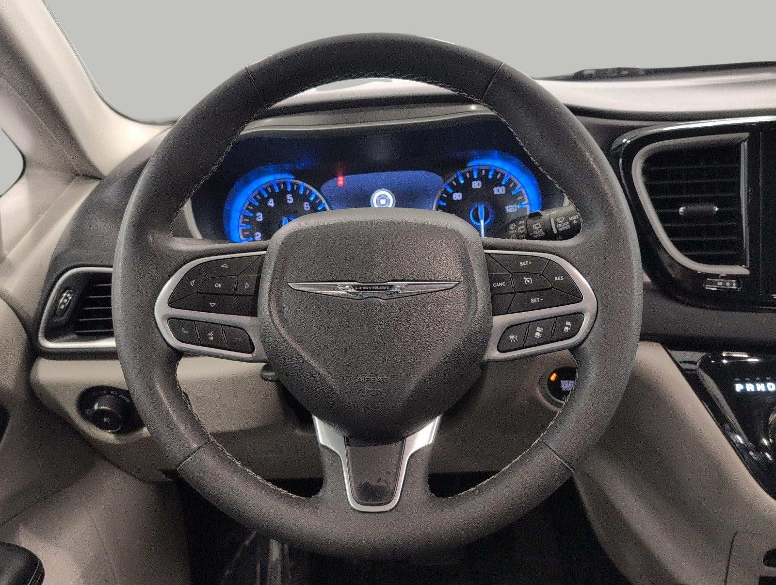 2024 Chrysler Pacifica Touring L FWD