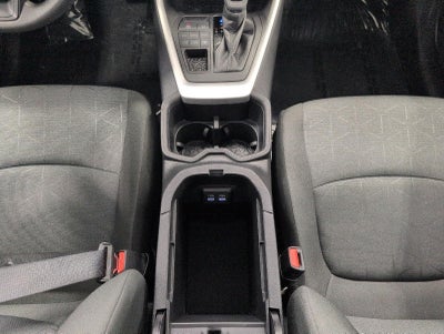 2025 Toyota RAV4 XLE AWD