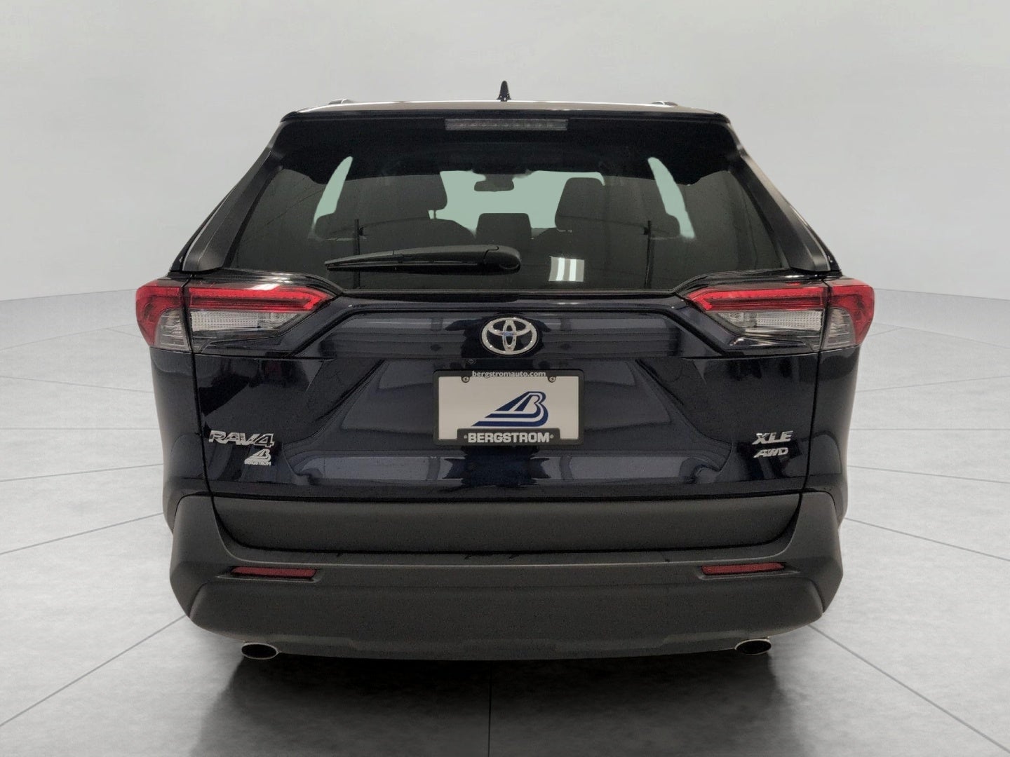 2025 Toyota RAV4 XLE AWD
