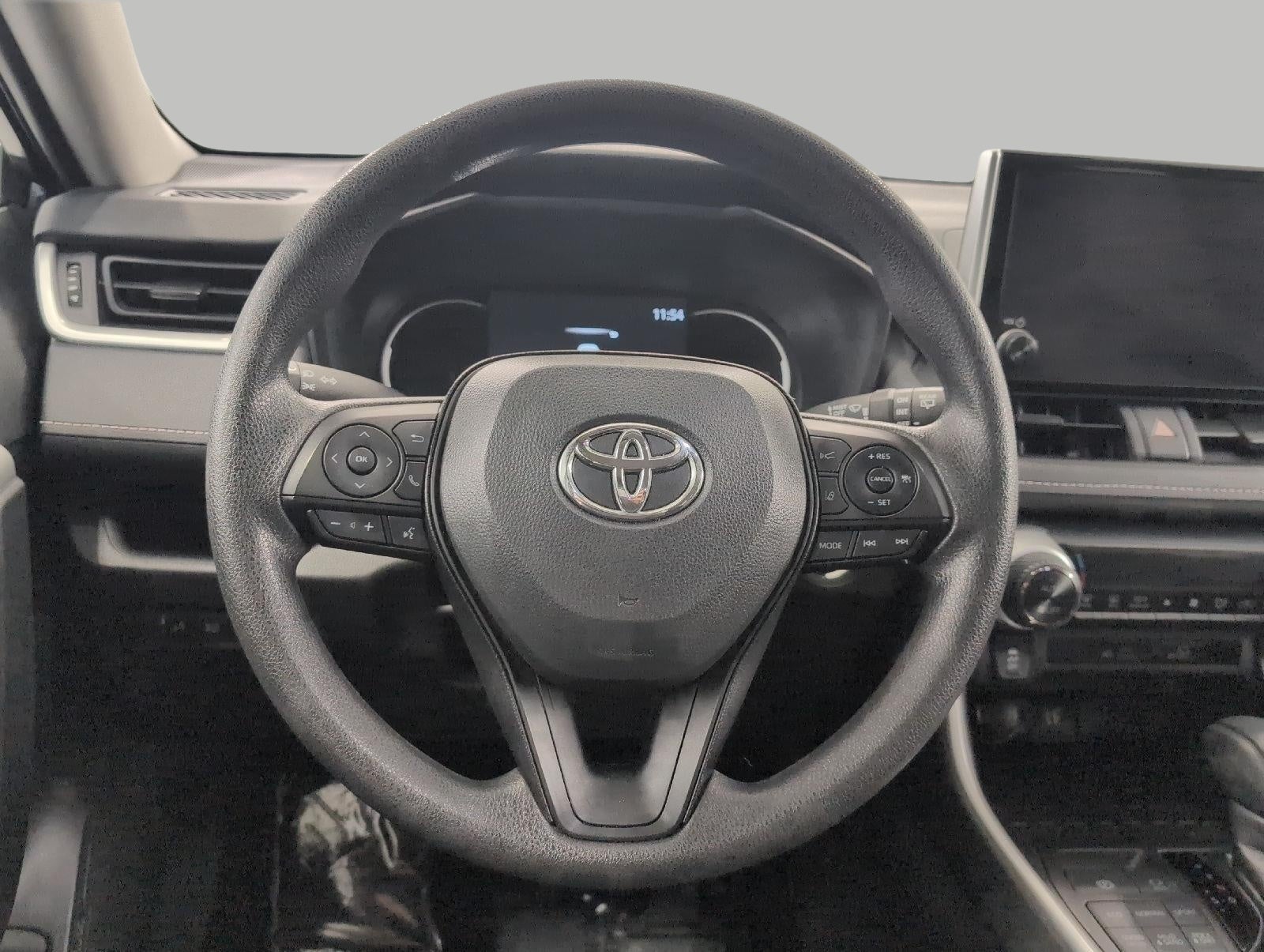 2025 Toyota RAV4 XLE AWD