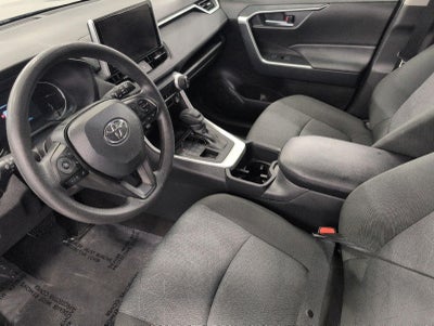 2025 Toyota RAV4 XLE AWD