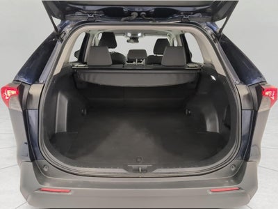 2025 Toyota RAV4 XLE AWD