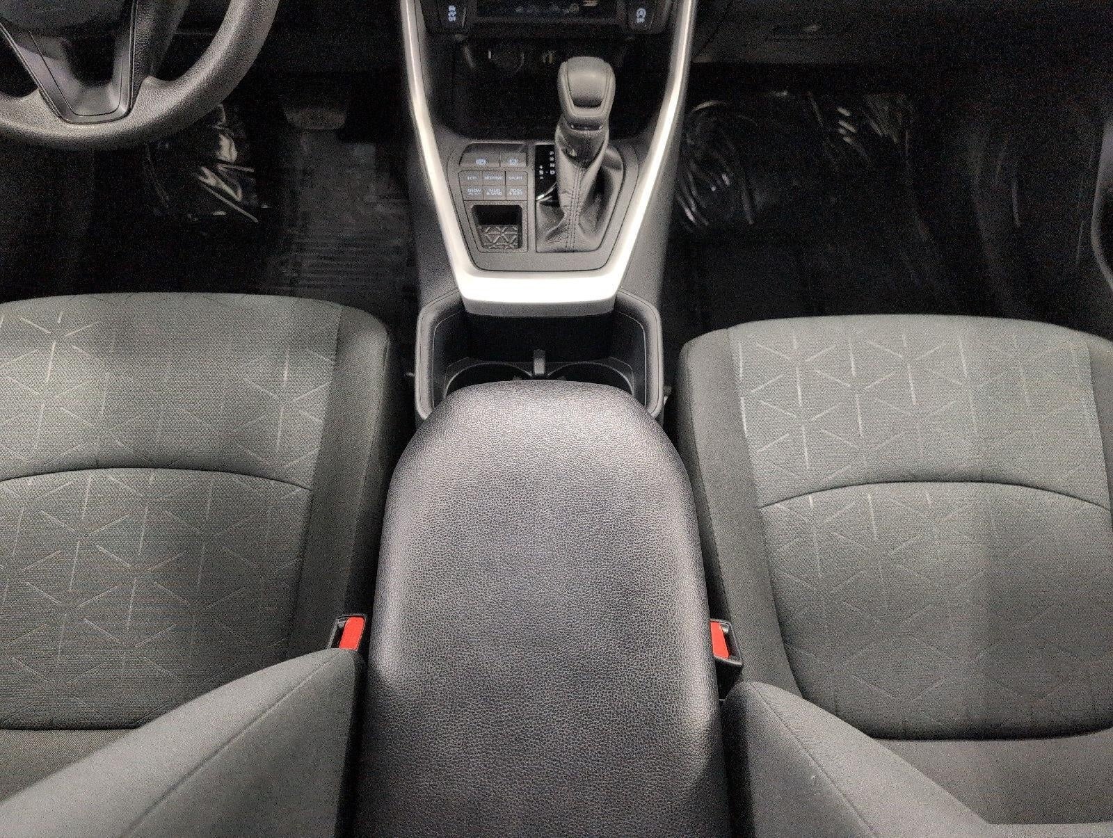 2025 Toyota RAV4 XLE AWD
