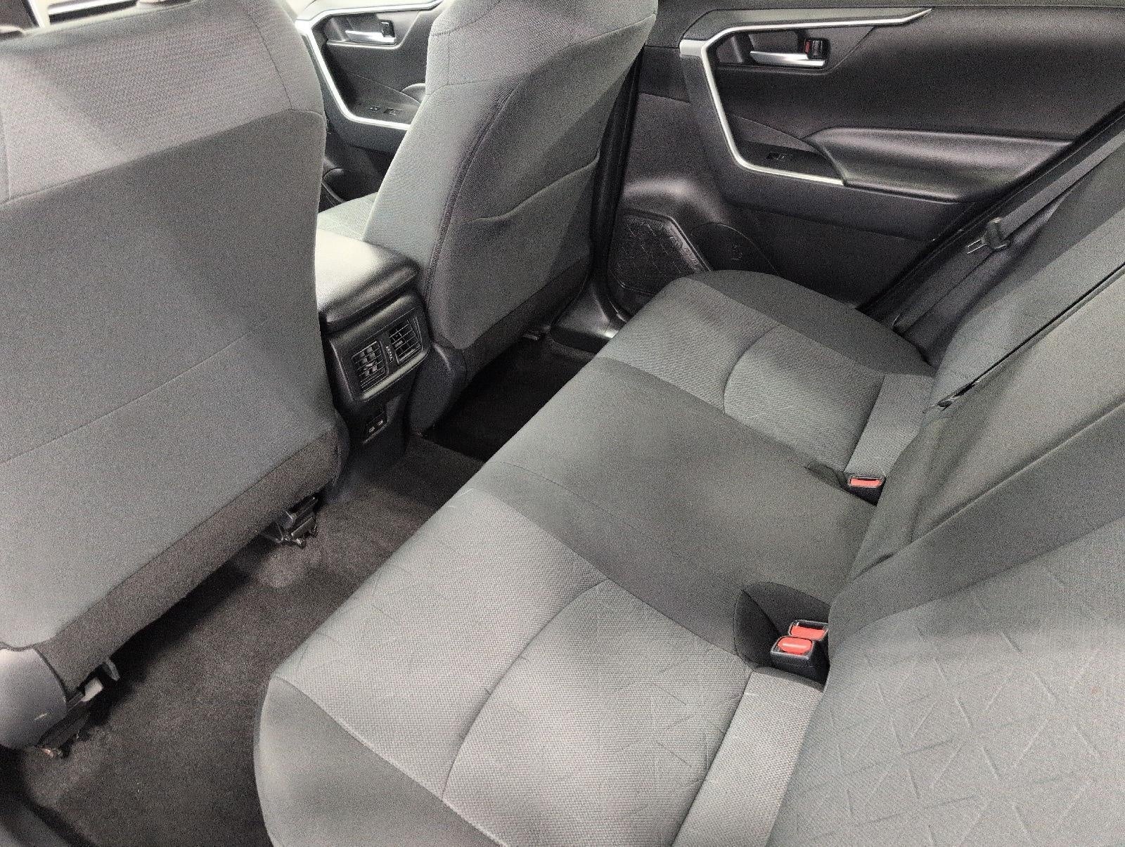 2025 Toyota RAV4 XLE AWD