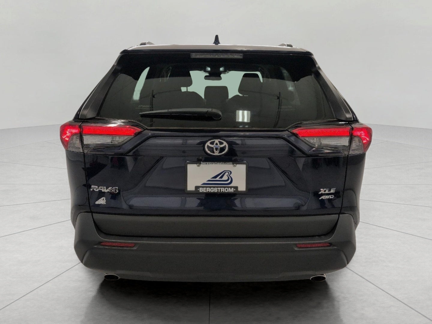 2025 Toyota RAV4 XLE AWD