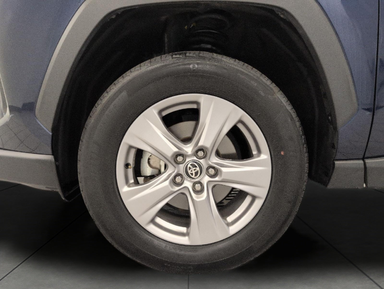 2025 Toyota RAV4 XLE AWD